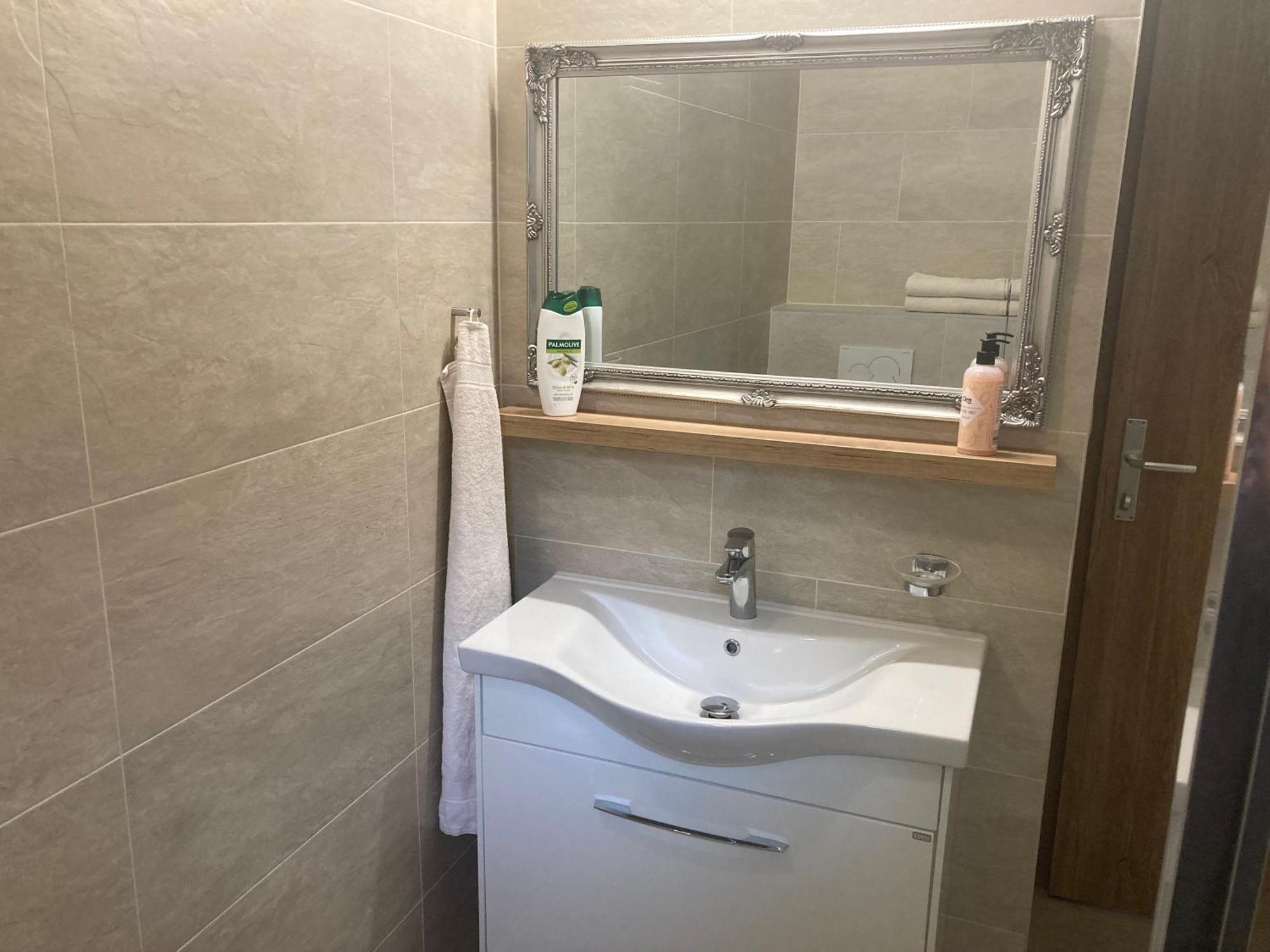 Apartmany I - Kafe Bojnice Dış mekan fotoğraf